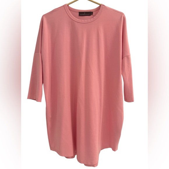 POMANDER PLACE by Tuckernuck | Pink Sue Sweatshirt dress size M/L - Picture 2 of 9